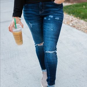 KanCan - High Rise Distressed Skinnies